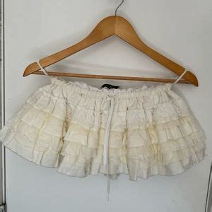 miu miu ruffle skirt